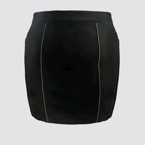 Black Zip Design Skirt